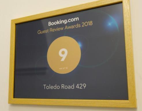 Toledo Road 429 Hotel Nápoles Exterior foto