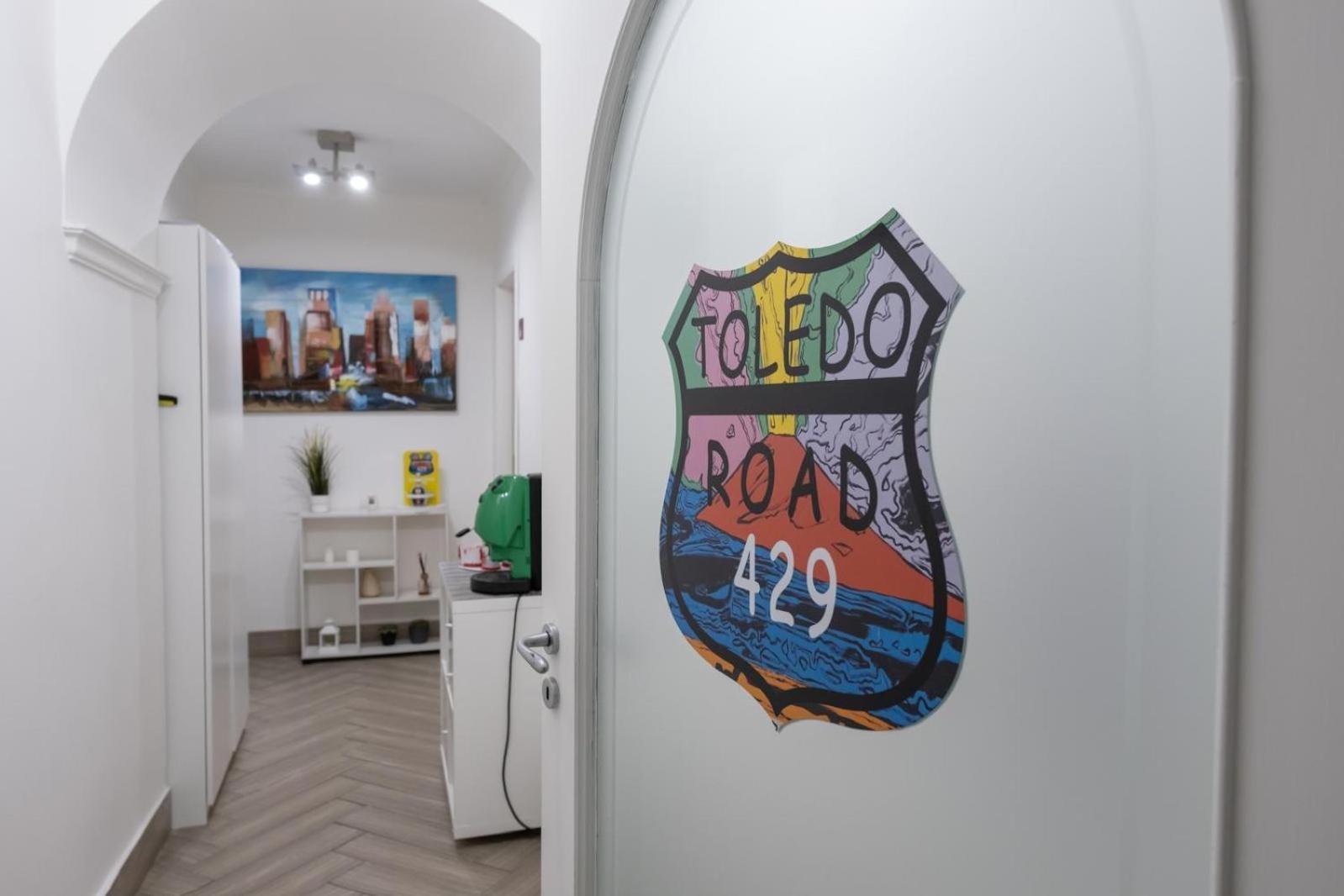 Toledo Road 429 Hotel Nápoles Exterior foto